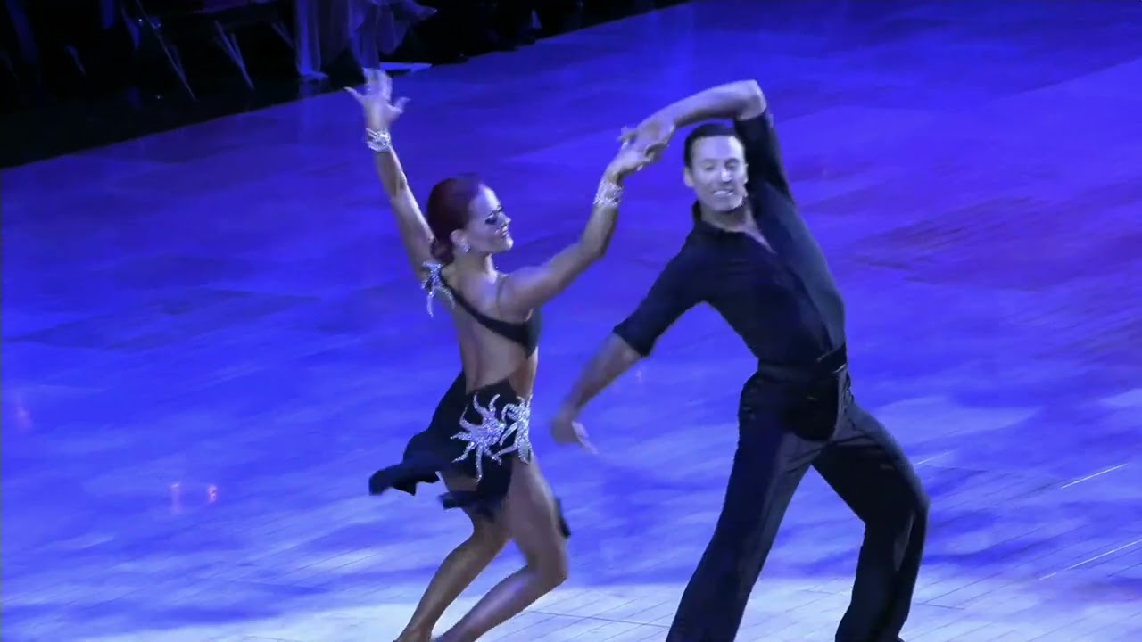 Shane & Shannon Jensen  - 2024 Blackpool Exhibition Champions
