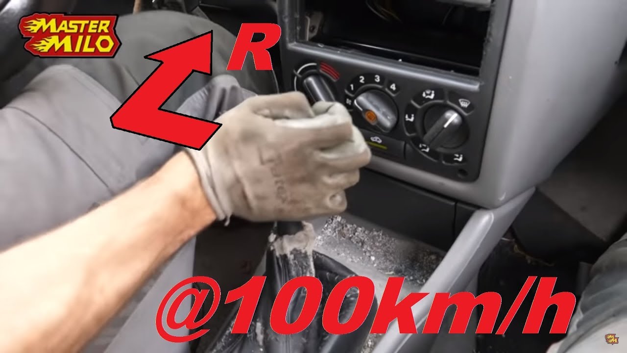 Shifting into reverse at 100km/h -DON'T TRY THIS!