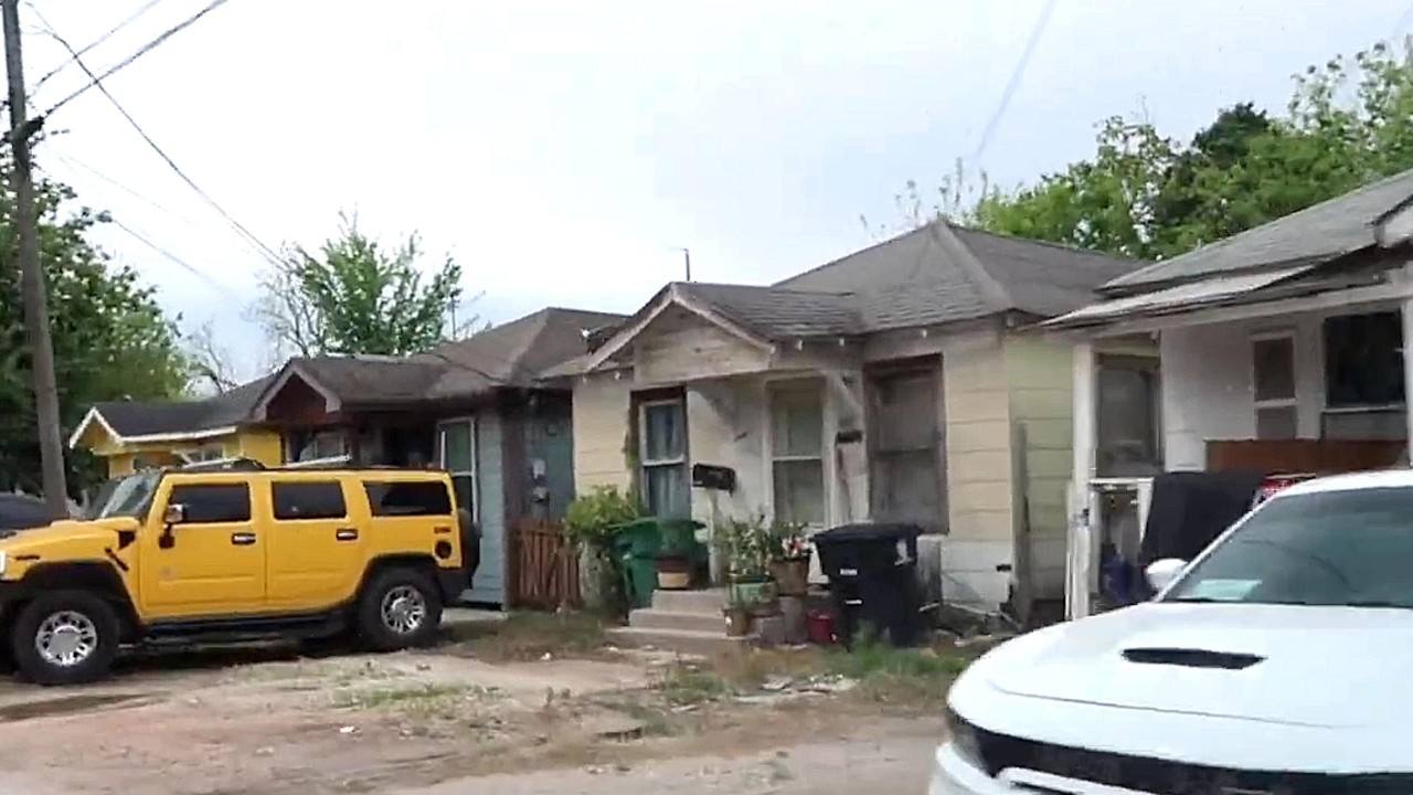 HOUSTON TEXAS DRUG INFESTED HOODS