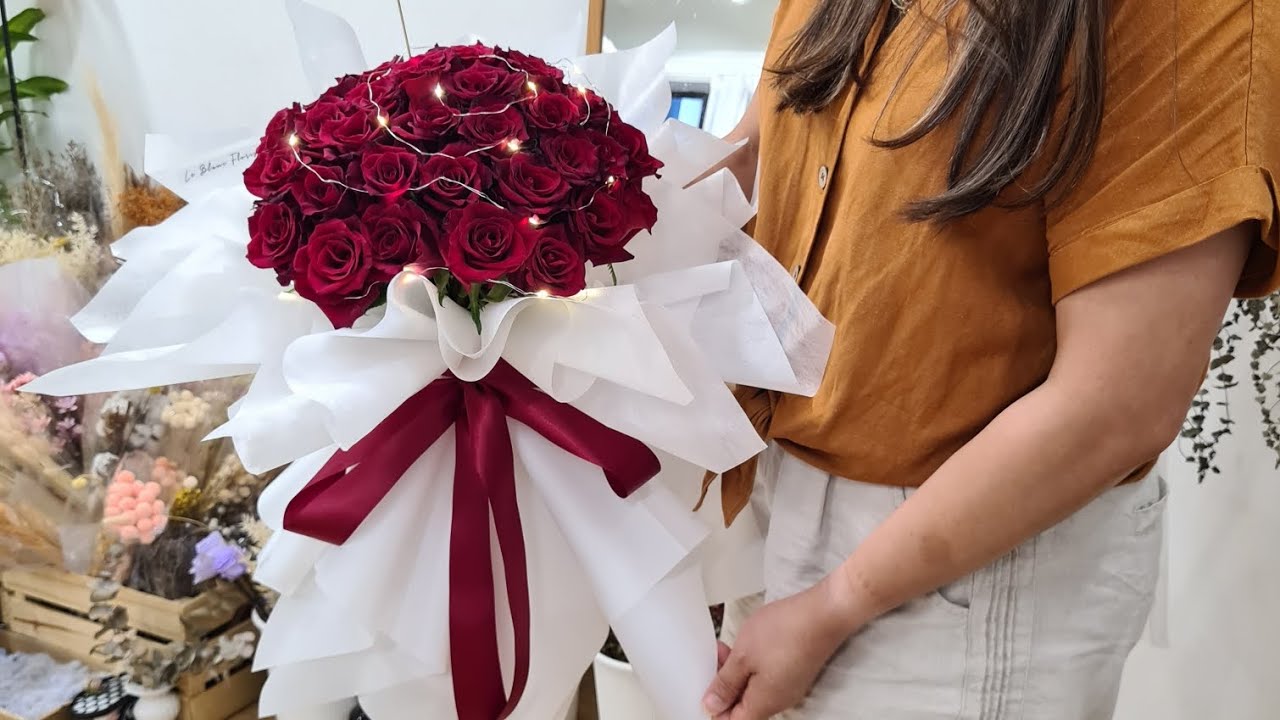 How to wrap a 33 Roses Bouquet (Korean-style)  33朵玫瑰花束教程