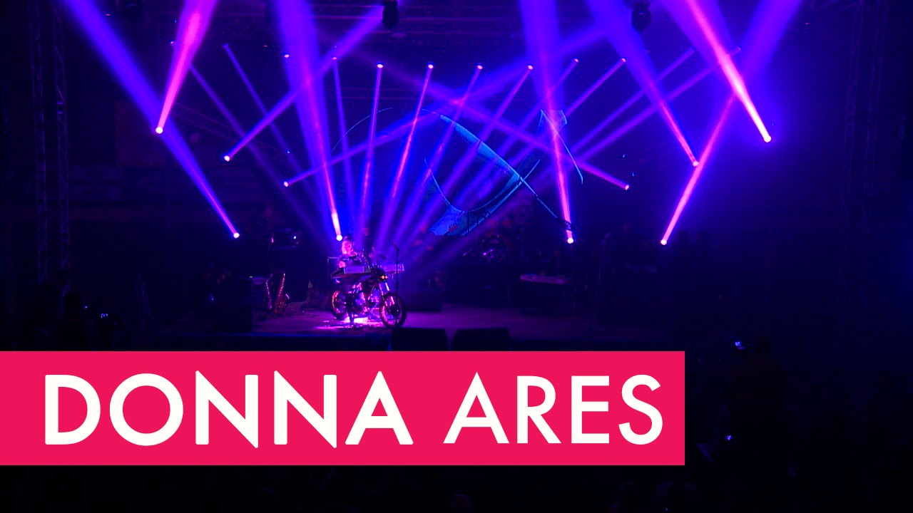 02. VREMENA ZA NAS /Donna Ares /POBJEDNICKI Koncert 2015
