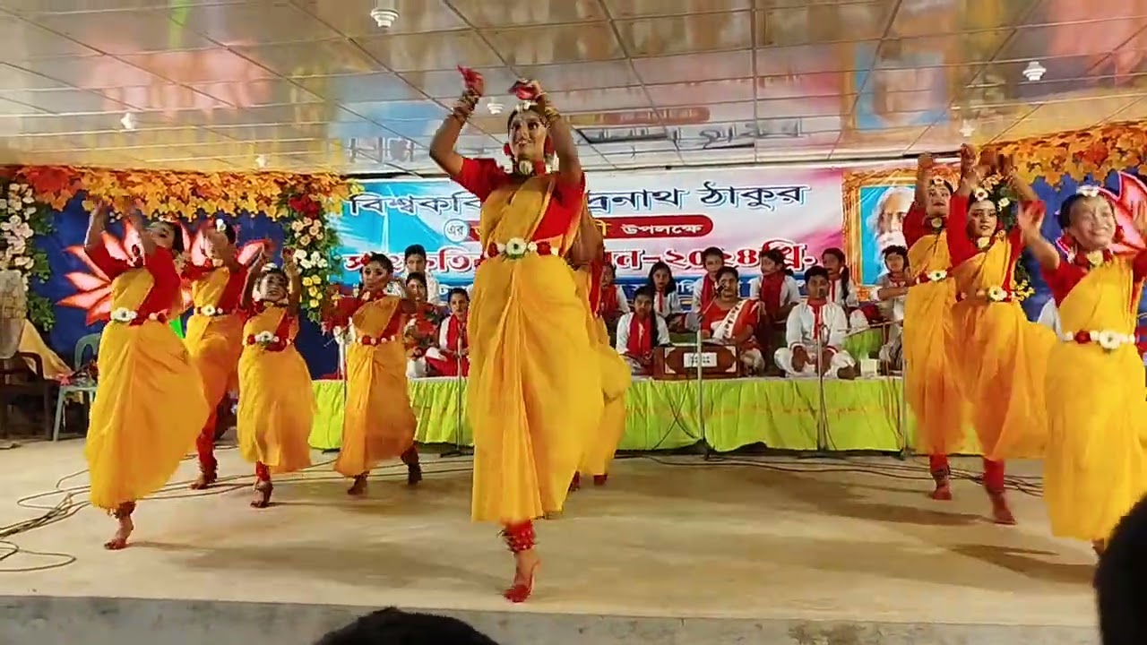 ফাগুন হাওয়ায় হাওয়ায় করেছিযে দান