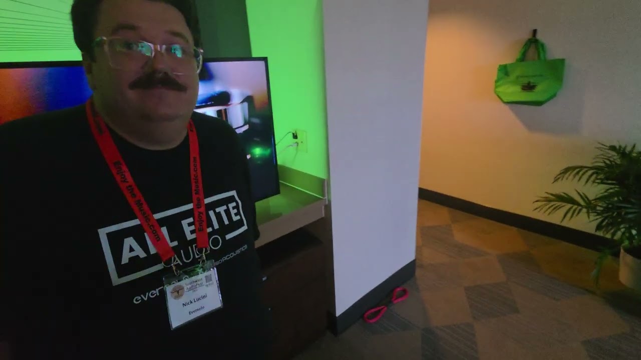 Cool Isoacoustics A/B Demo in Axiss Audio Room with Eversolo