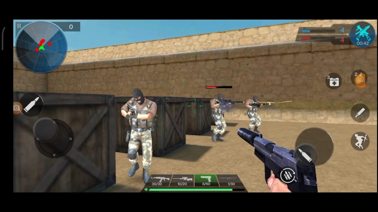 Играю в мультиплеере в Critical Strike GO: Gun Games