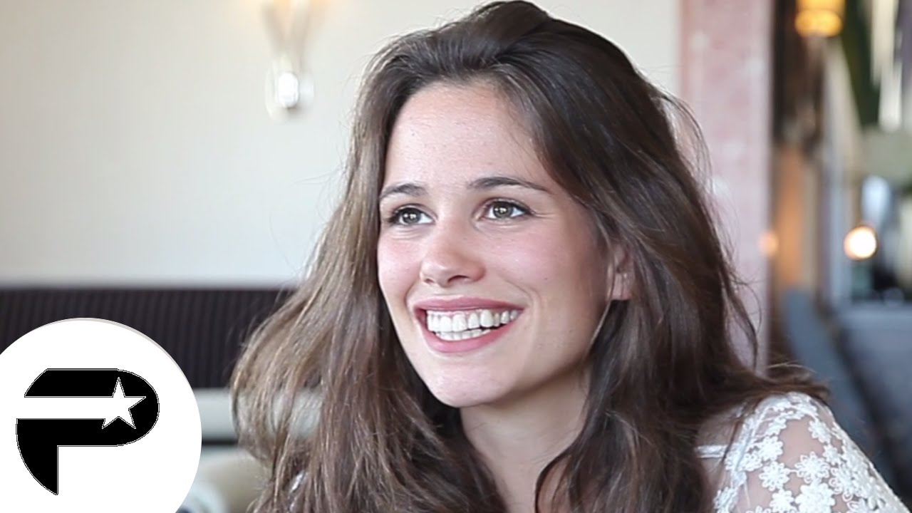 Lucie Lucas - La série, sa famille, ses filles, l'actrice de Clem se confie - Interview