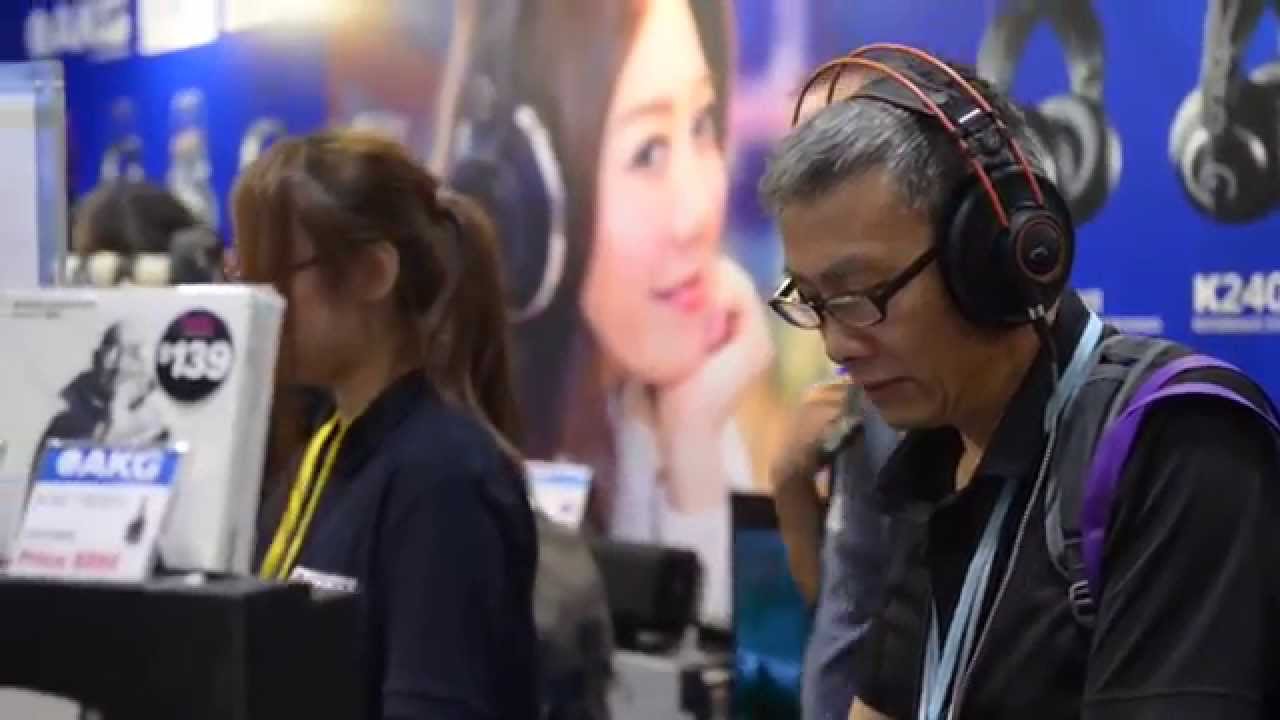 AKG PRO耳機K812、K712PRO、K702、K612PRO 展示於 AV Show 2015 1