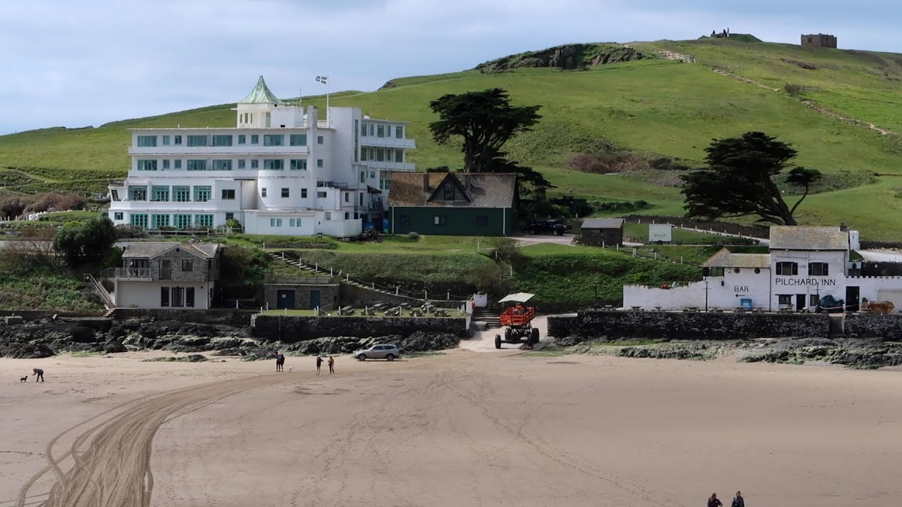 A Visit to Bigbury on Sea, Burgh Island and Kingsbridge| Daily Vlog | Fri 19 April (2024)