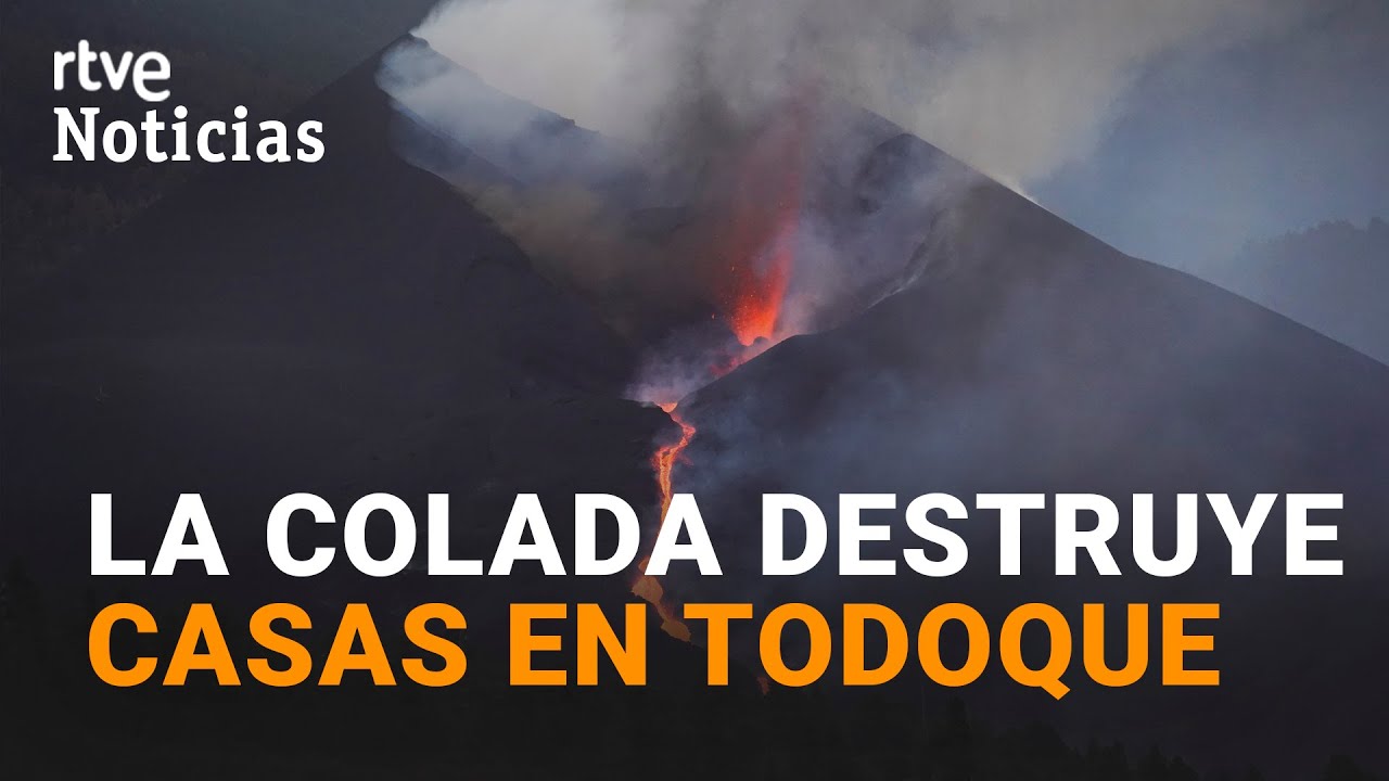 VOLCÁN de LA PALMA: La nueva COLADA destruye las pocas CONSTRUCCIONES que quedaban en TODOQUE I RTVE