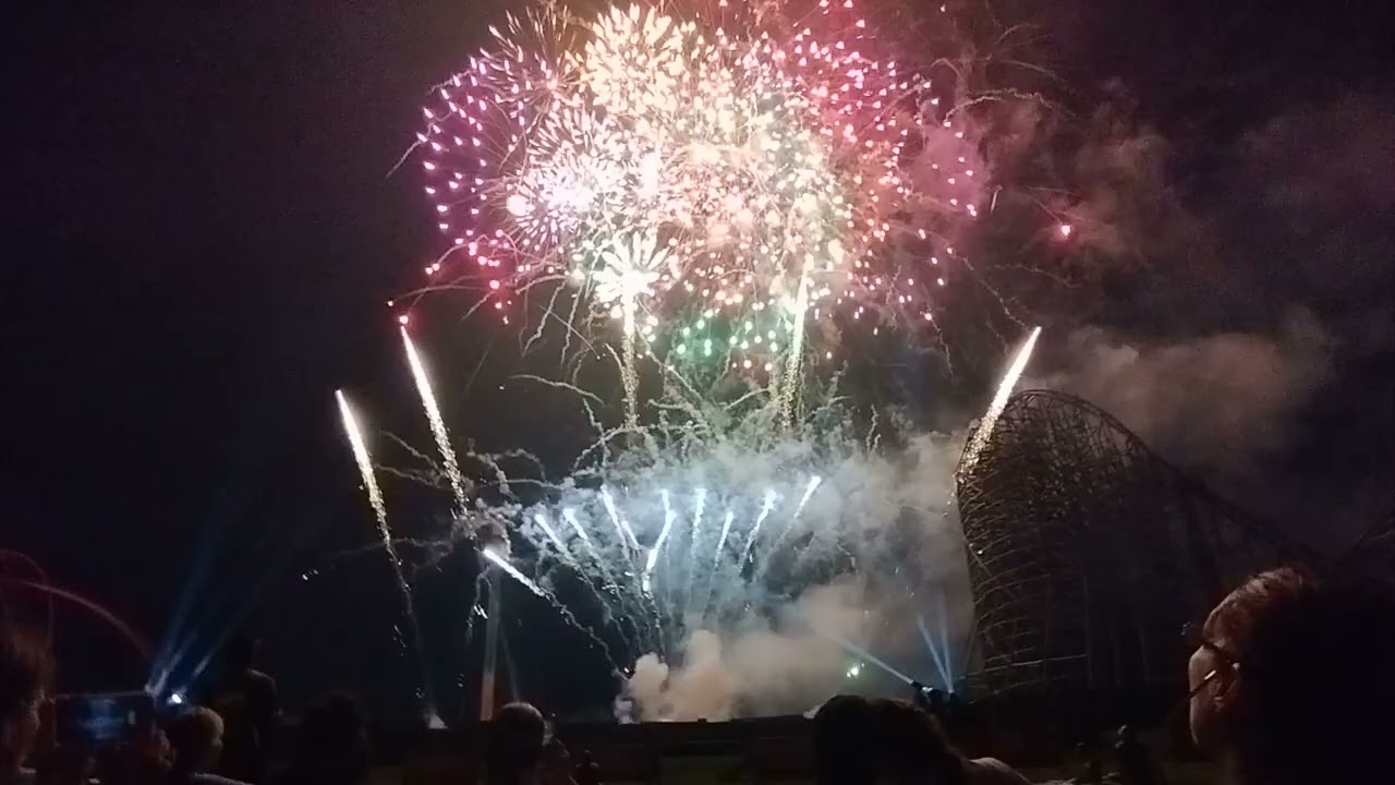 Busch Gardens' Summer Nights Fireworks Spectacular show - Busch Gardens Tampa