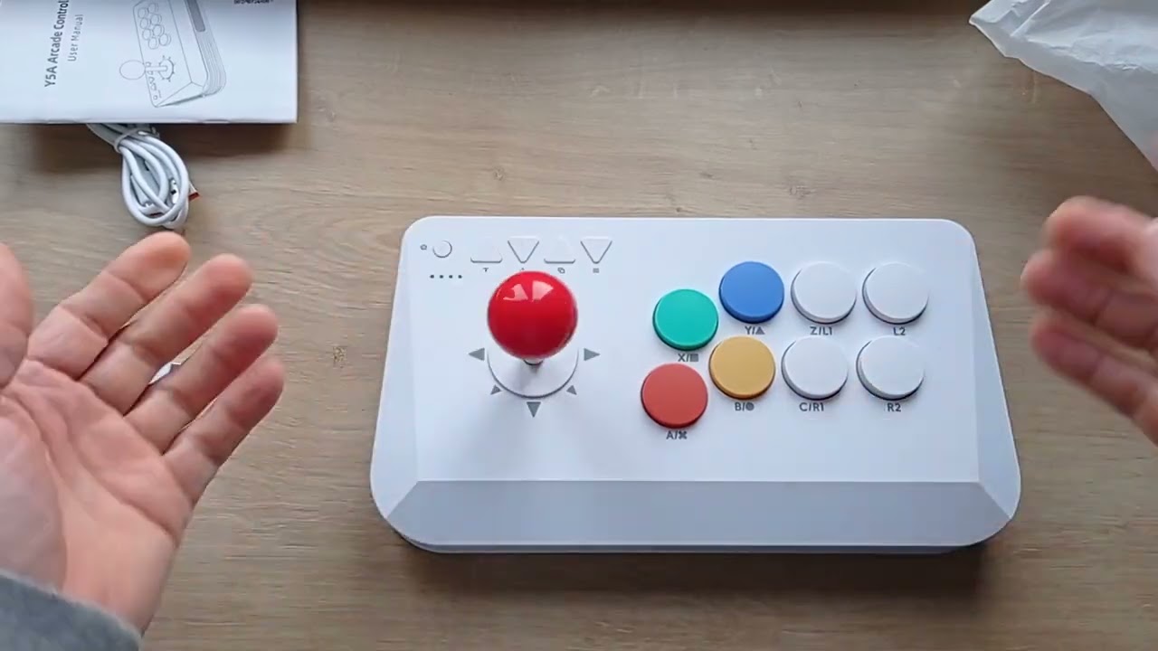 DATA FROG Y5A - Arcade stick z chin  - co siedzi w środku ?