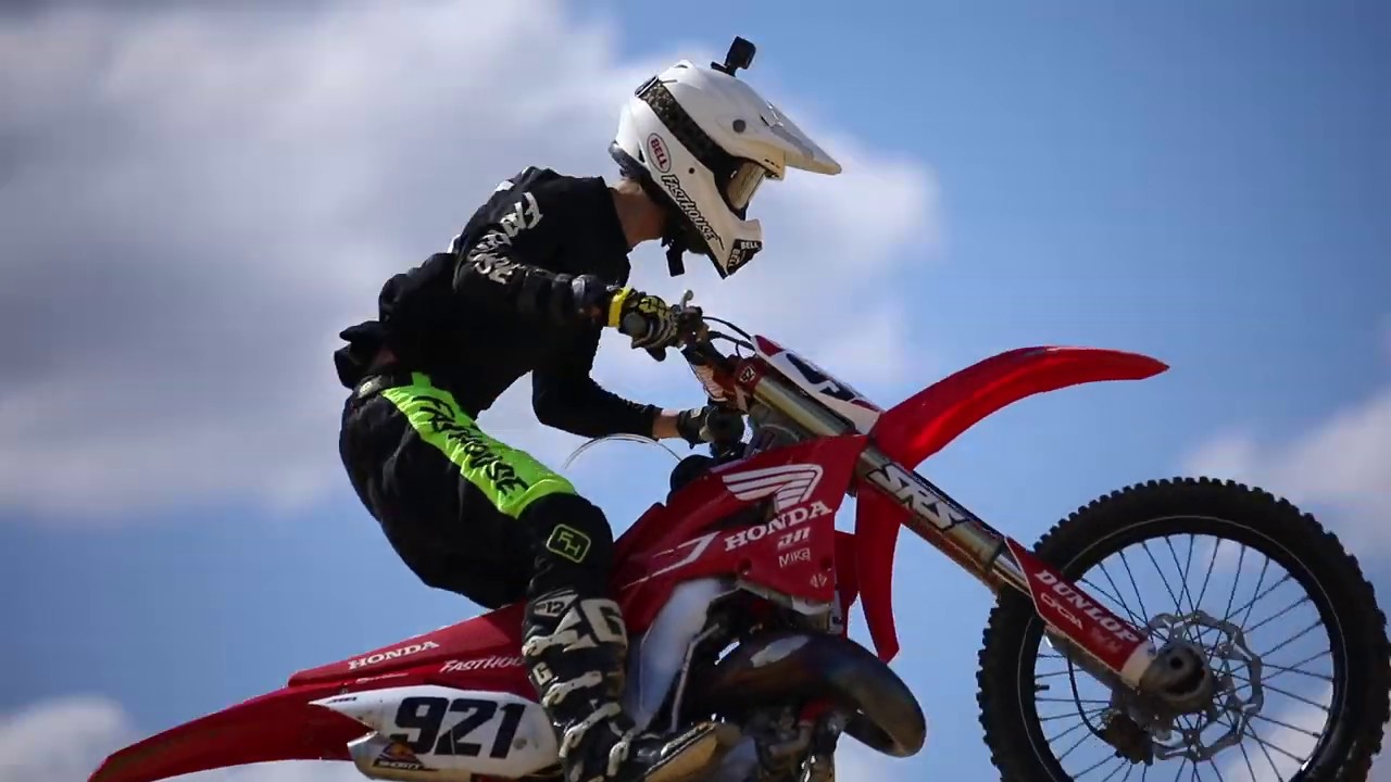 RAW TWO STROKE: CR125 Florida Tracks and Trails