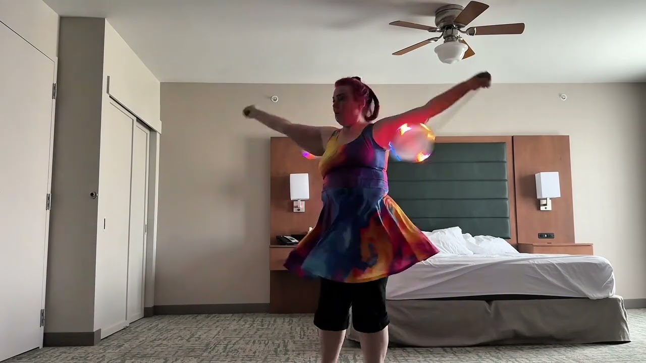 Poi Dance Rewrite 20250124 #poi #PoiSpinning #PoiDance #FlowArts #PoiTutorial #poiflowartist 