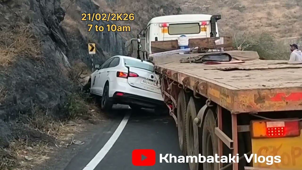 खंबाटकी घाट दत्त मंदिर कॉर्नर | ट्रक ट्रेलर आणि कारचा अपघात रेस्क्यू करताना