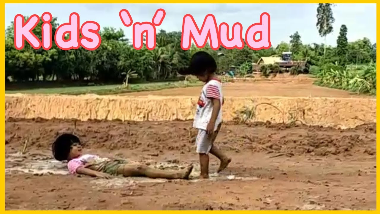 KIDS PLAYING IN THE MUD | Jangstar Channel