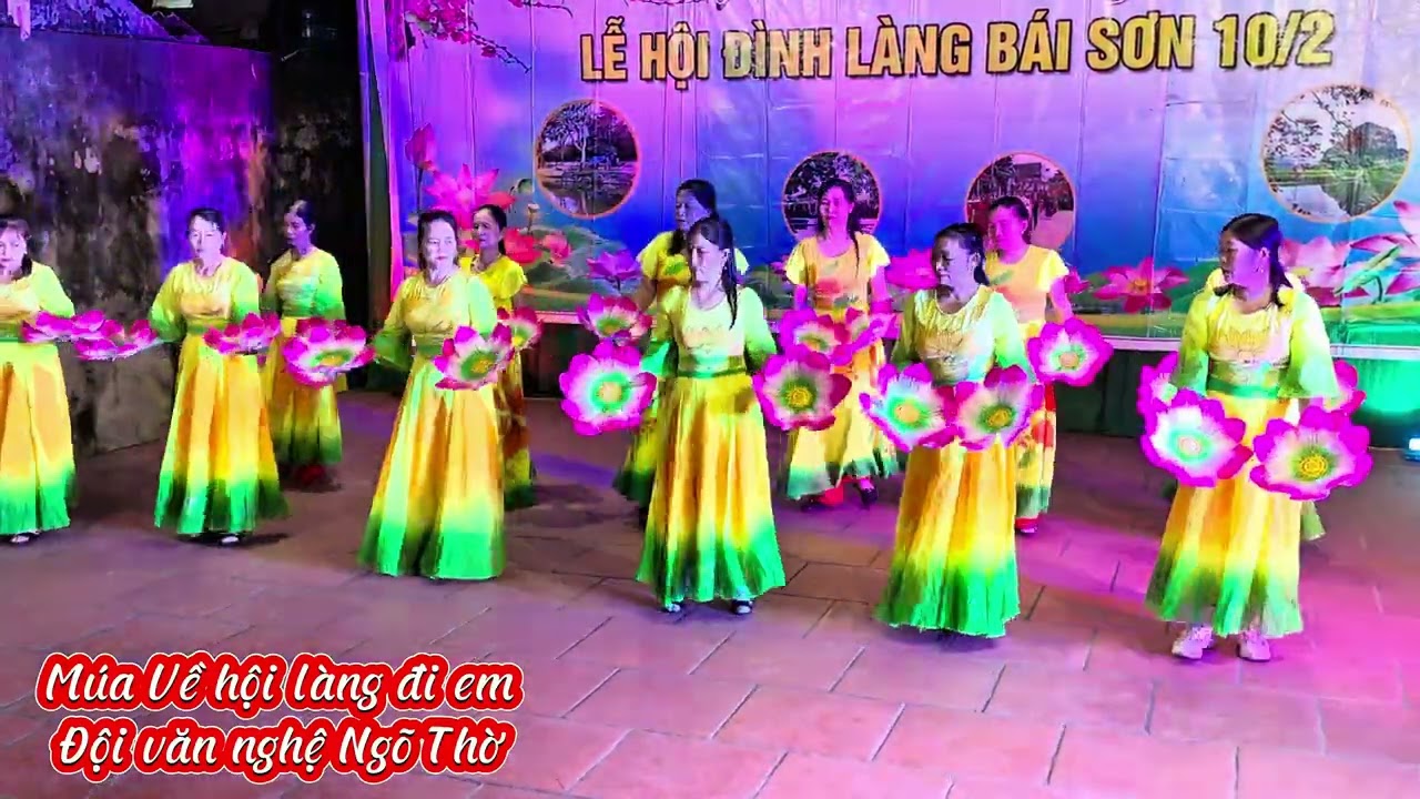 Múa về hội làng đi em - Ngõ thờ