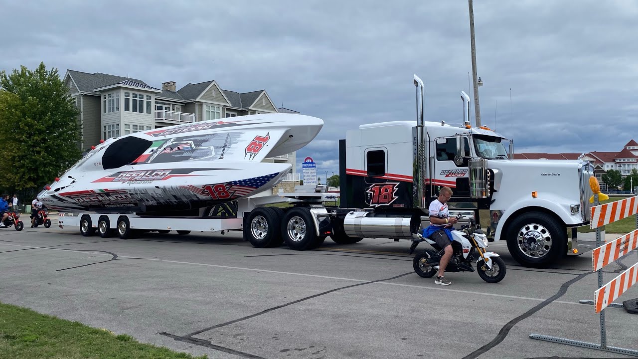 P1 Powerboat Parade and Block Party 2024