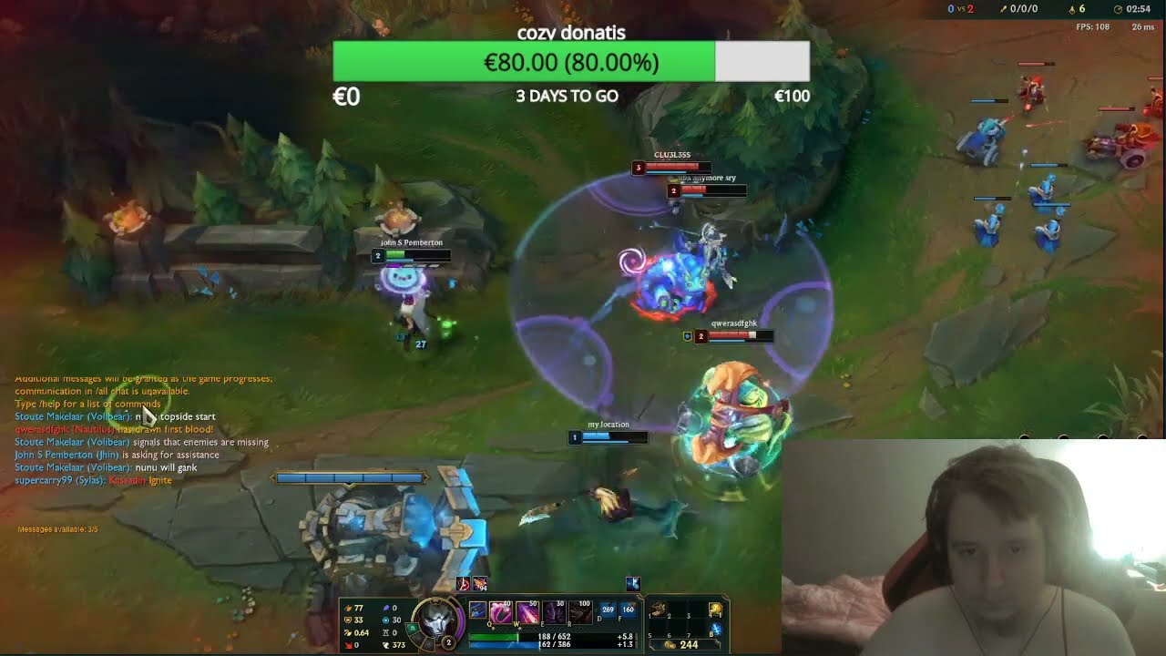 Zlators Smurfing while eating Potato Chips
