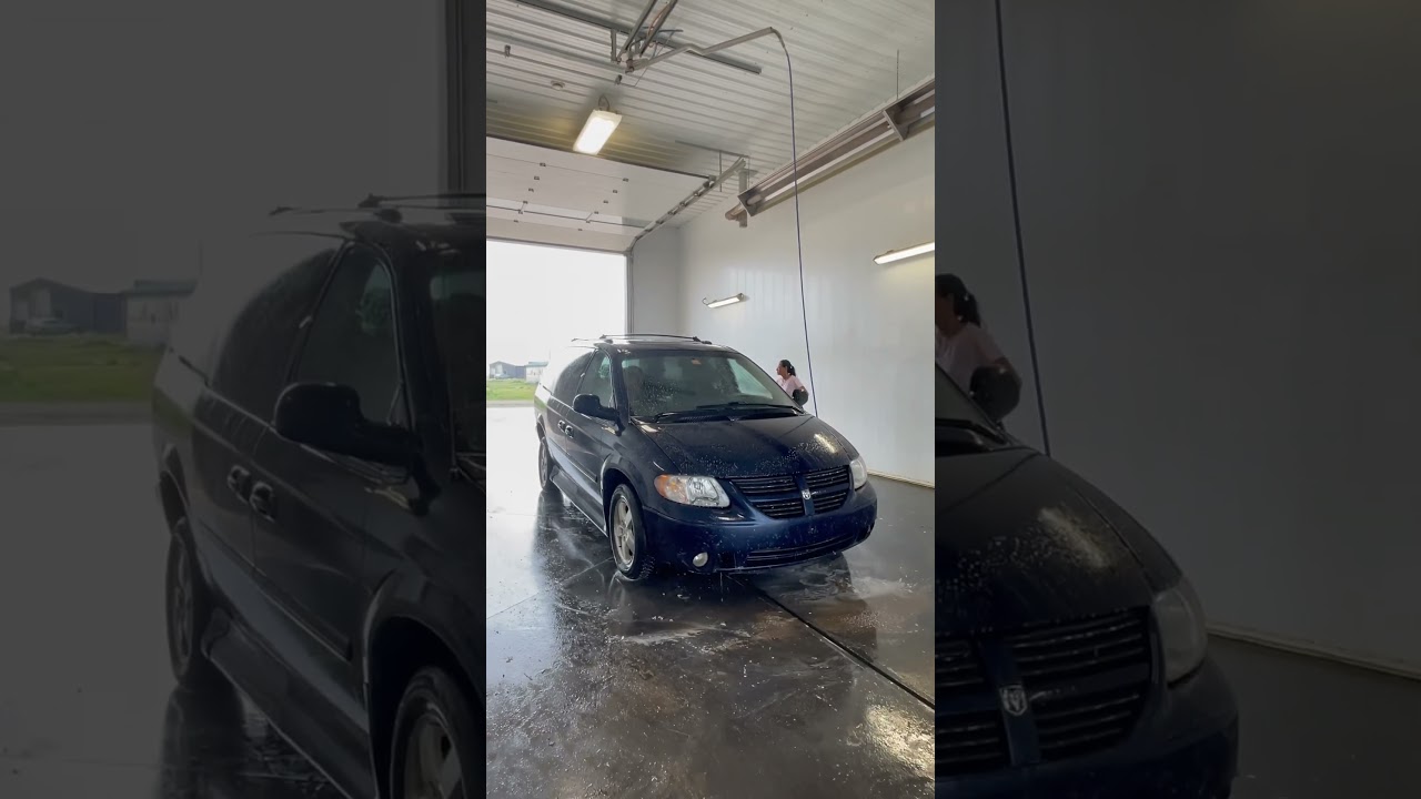 DIY car wash #panamiannurse #canada #carwash #diy #carwashtime #alberta #canadavisit #panamian