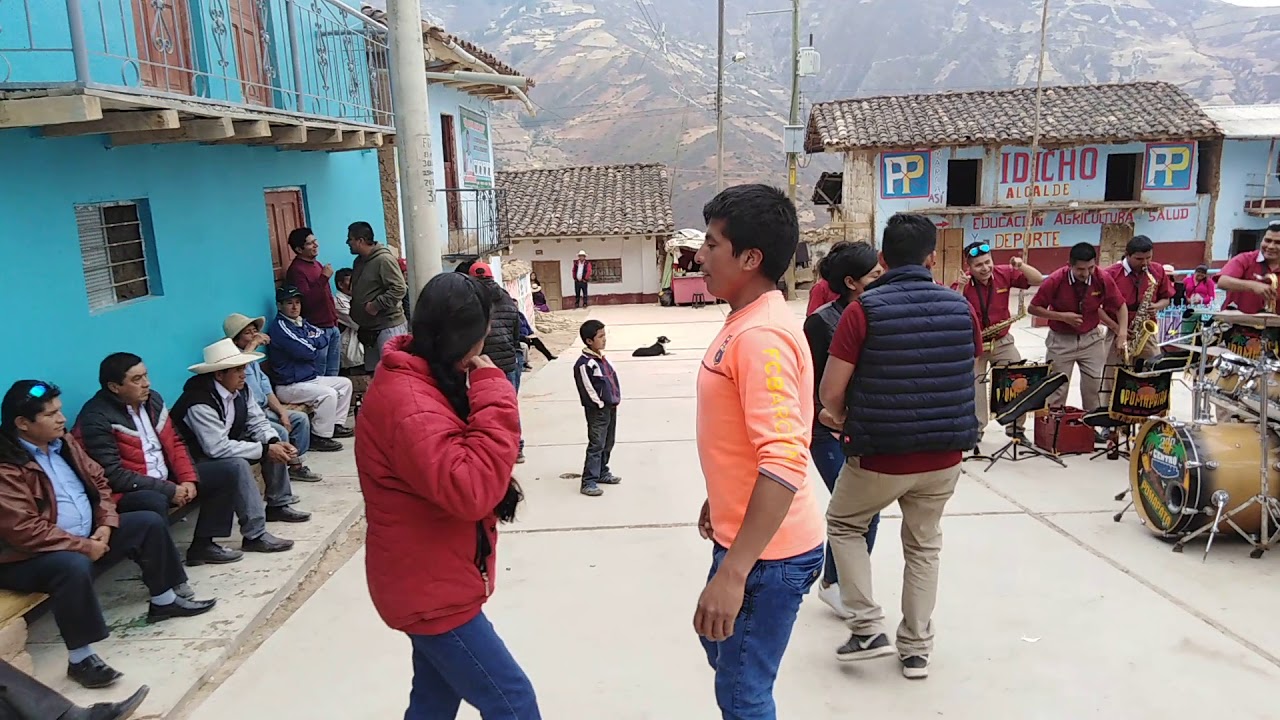 Fiesta patronal de sicsibamba banda centro musical pomapata 2018