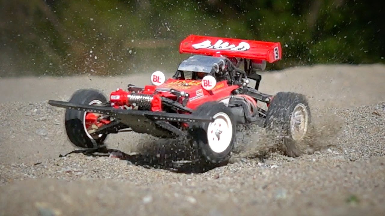 Tamiya HOTSHOT - Four Wheel Drive at its Best!