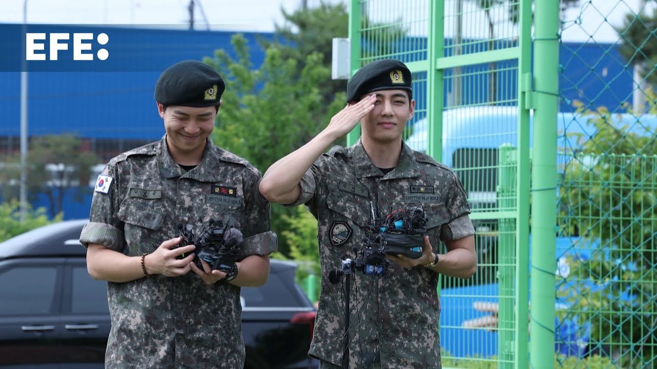 RM y V de BTS concluyen el servicio militar y se preparan para volver a los escenarios
