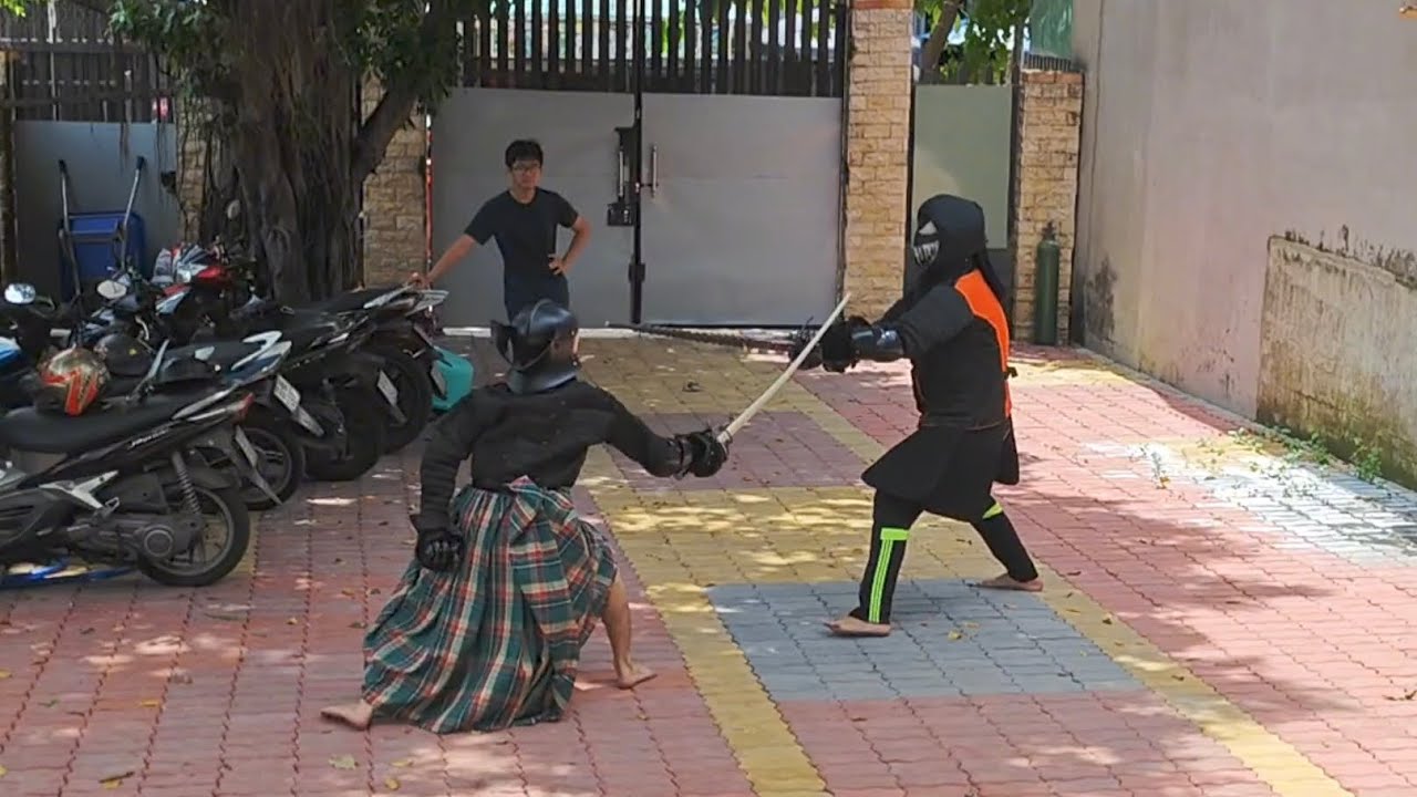 Hand snipe in HEMA sparring | Sidesword vs. Longsword | Polish Saber Duel