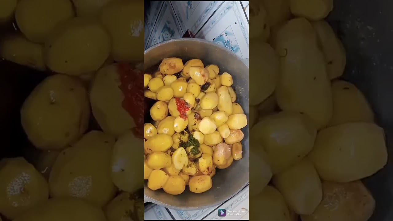Easy way to cook African irish potatoes (cameroon hot pot)