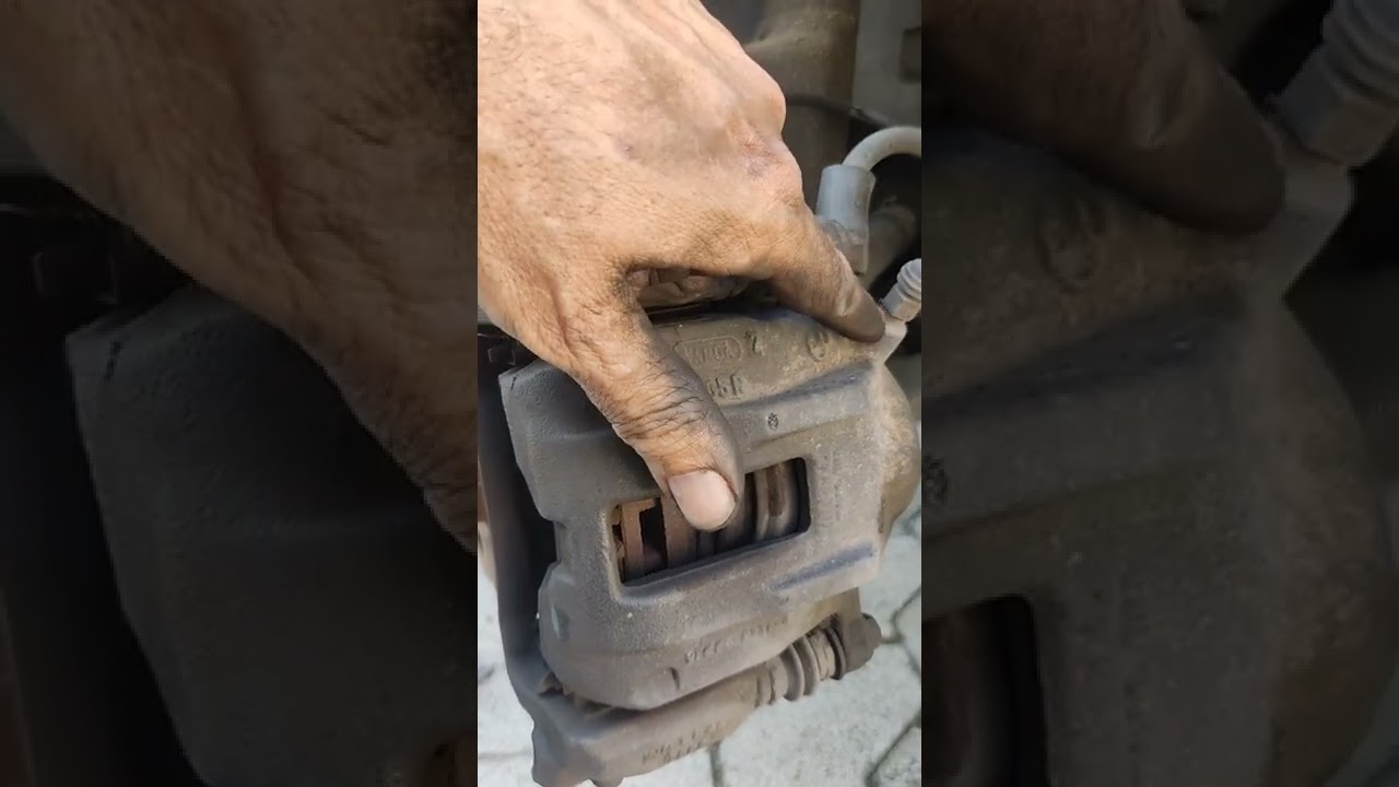 Troca de pastilhas da Mercedes Classe A 160 parte 3
