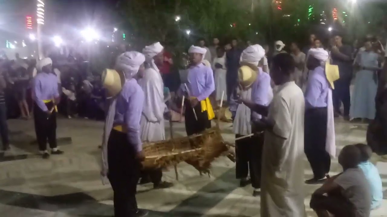 (تويزة) رقصة شعبية بولاية أدرار بمناسبة شهر التراث.
