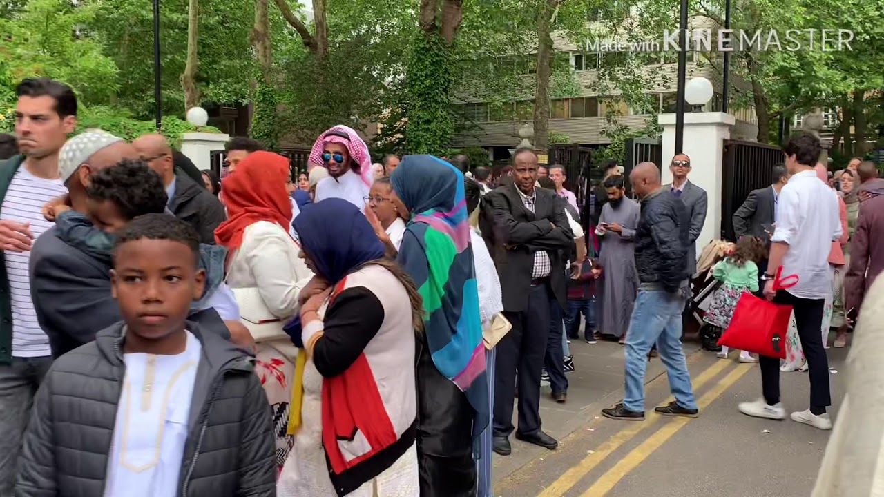 اجواء صلاة العيد في لندن🕌😍
