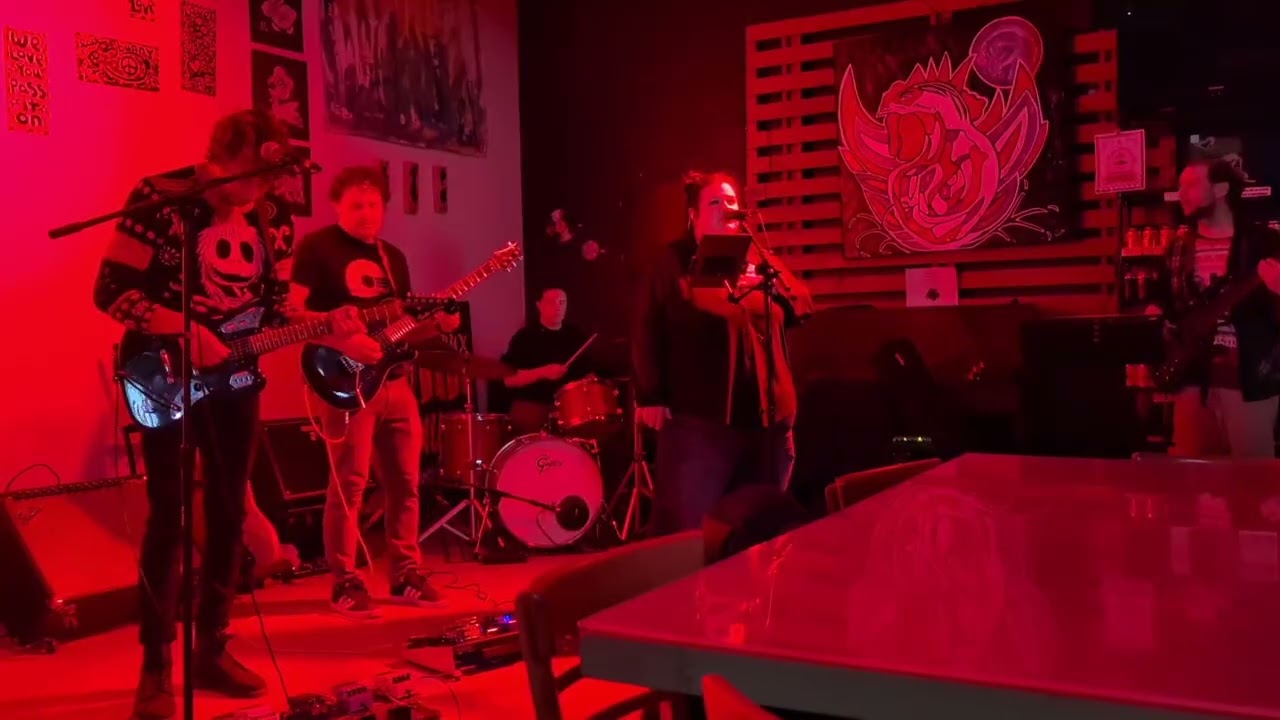 Creep - Live Cover by The Untrustables at PUX Taphouse