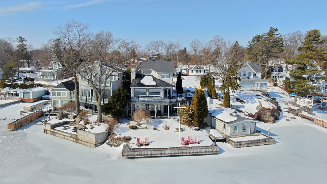 9 Bayview Rd Brockville Ontario