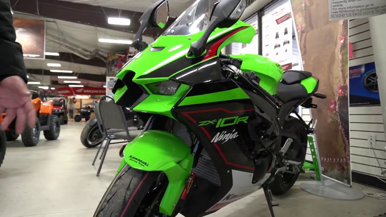 ASÍ son las TIENDAS de MOTOS EN USA | Cam Daza