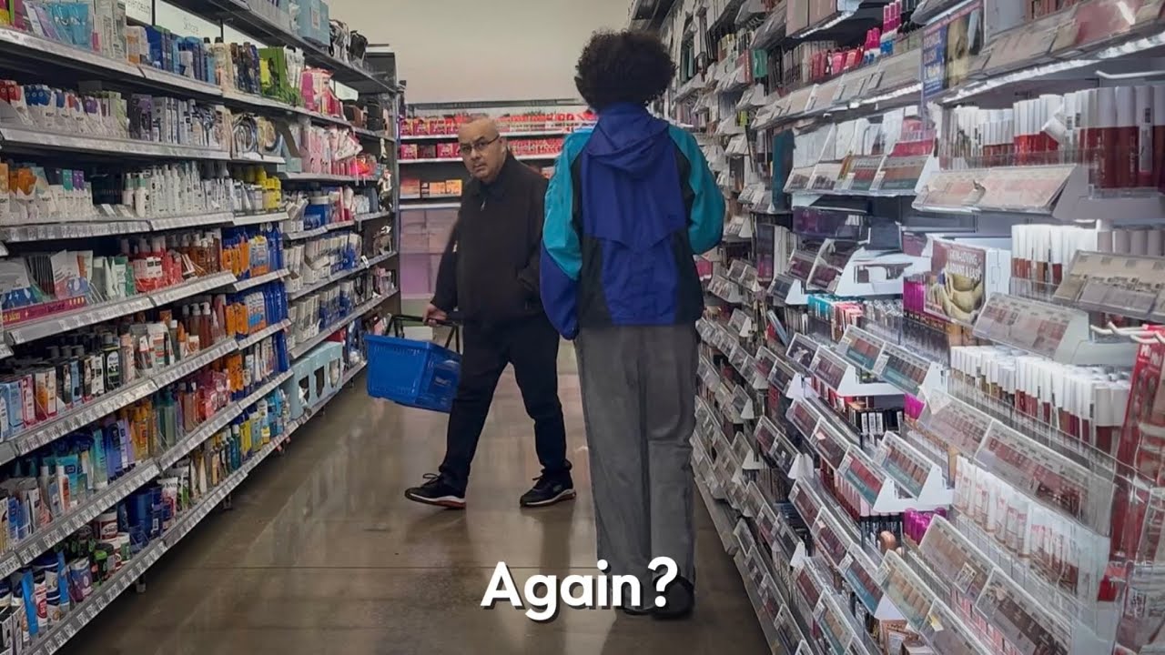 Playing The Same Sound Effect Past Strangers Prank!