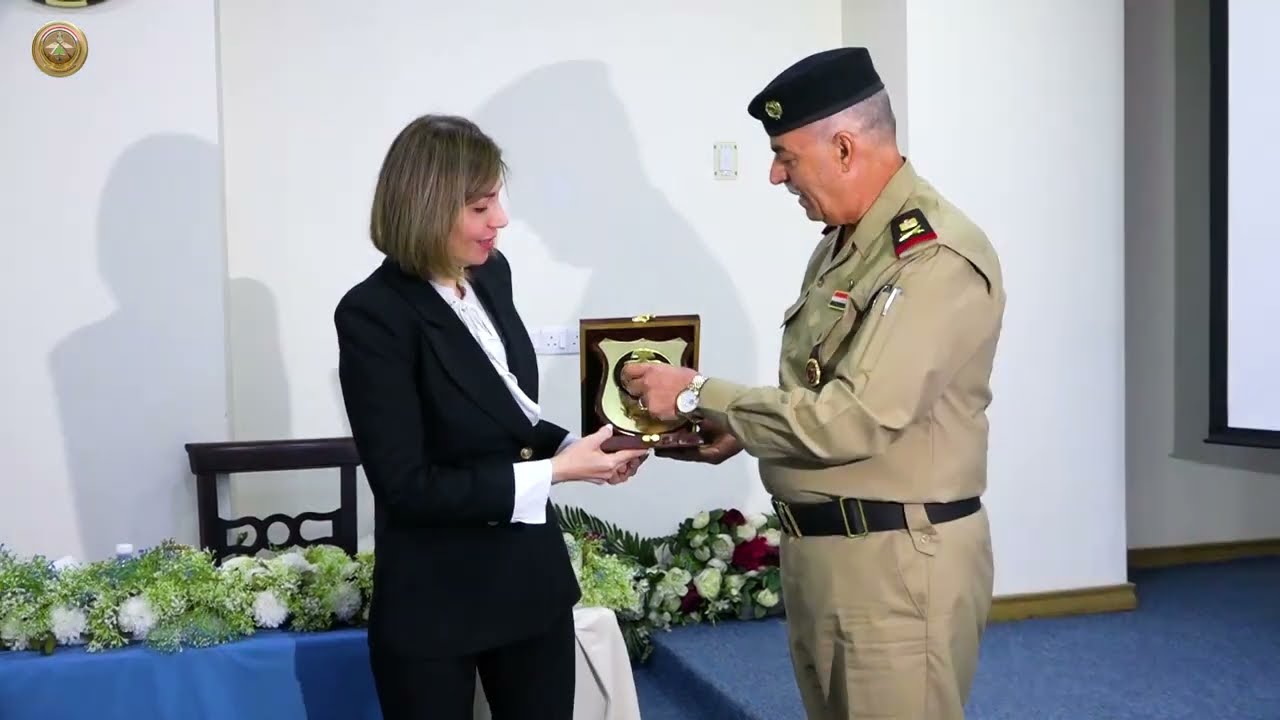 وزيرة الهجرة والمهجرين تلقي محاضرة على دارسي دورة الدفاع الوطني رقم ٢٥