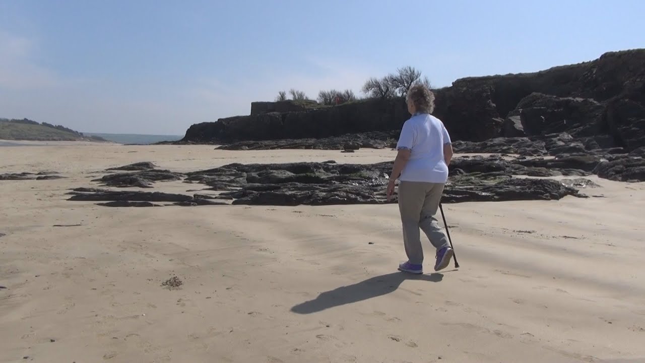 Chill out Walk to the Stepper Headland from Padstow