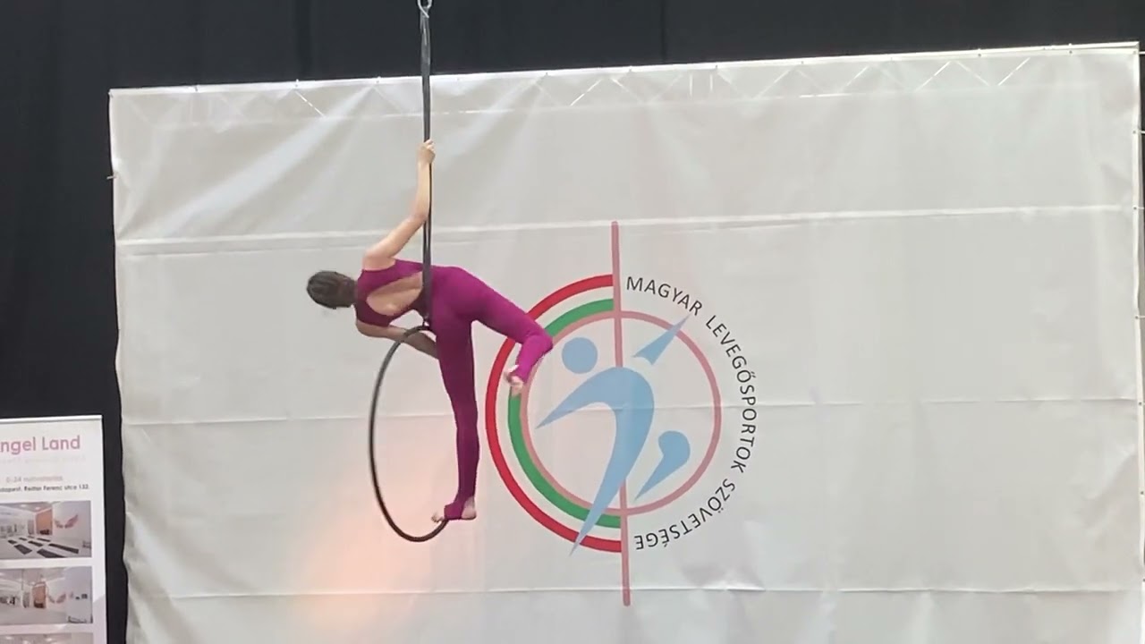 Szende Dóra aerial hoop Magyar Bajnokság 2.hely