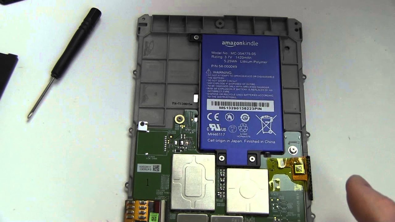 Как заменить аккумулятор Amazon Kindle Paperwhite B062