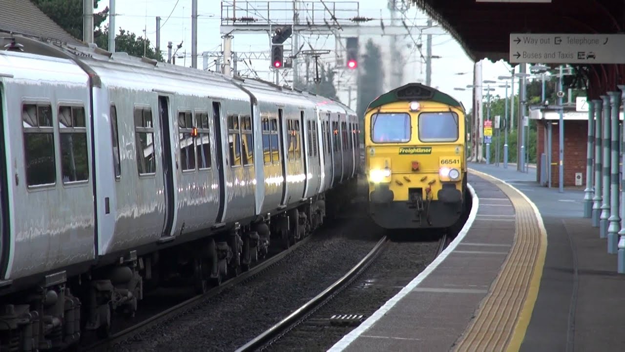 Trains at Manningtree