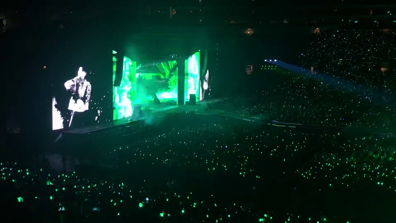 BTS outro tear love yourself speak yourself tour Rose Bowl