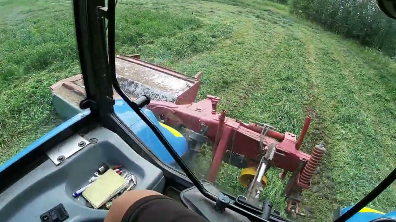 HEIN&Auml;N NIITTOA NEW HOLLAND JA JF NIITTOKONE