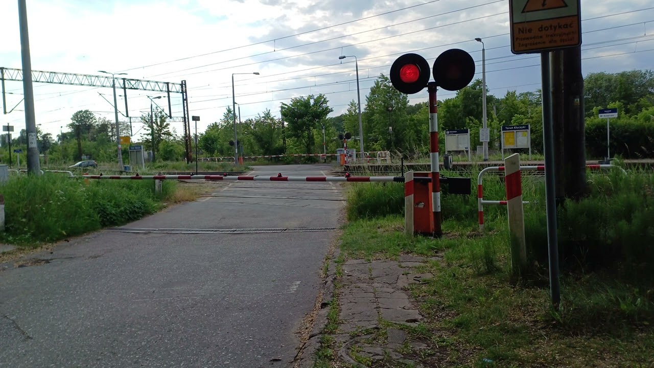 Special na 100 subskrypcji Przejazd kolejowy Toruń kluczyki Ul. Kluczyki + Usterka dzwonu