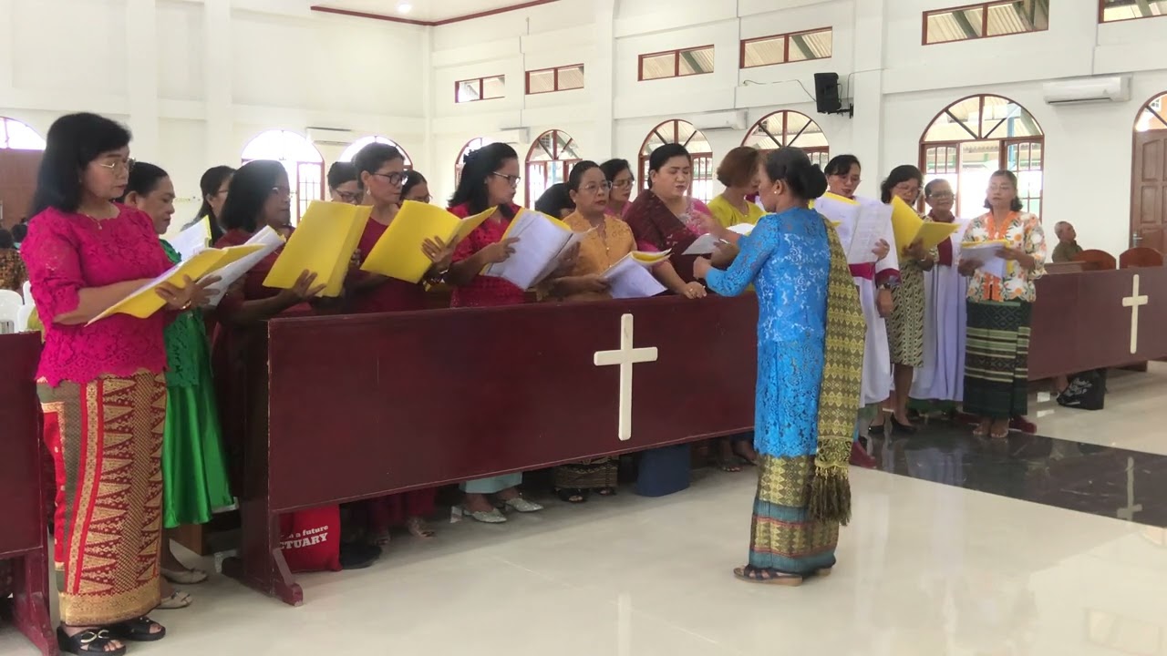 KOOR INA HKBP BORNEO Minggu,21 April 2024 “HUPASAHAT ARSAKKU DOSAKKU TU JESUS PARHOLONG ”