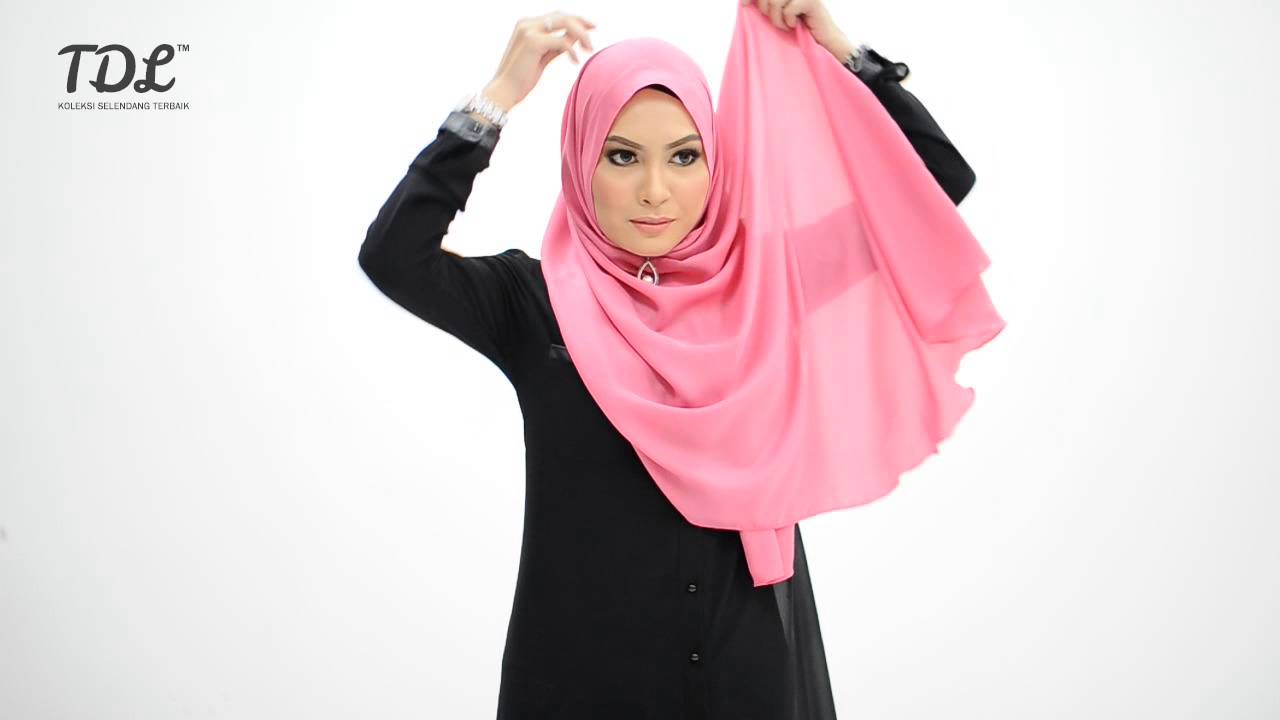 Dua Cara Menggayakan Shawl Sephia Oleh TDL