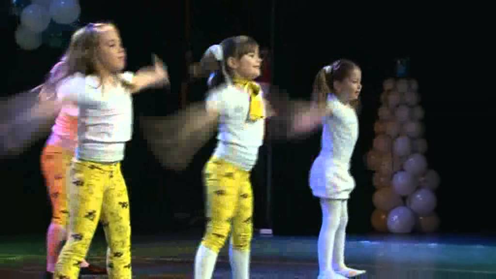 Star dance studio, numera 2 sa koncerta, 26.12.2012.