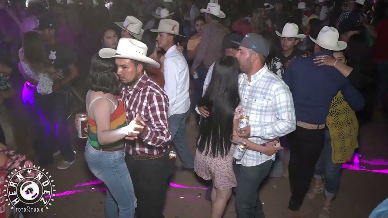 Asi se Baila en Rancho Grande, Zacatecas en los 15 Años de Yareli con La Fe Norteña de Toño Aranda