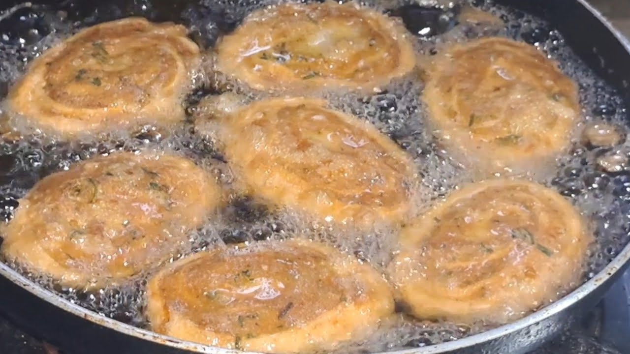 ডিম আর মসুর ডাল দিয়ে এই নাস্তাটি বানিয়ে কাউকে খাওয়ালে বারবার রিকুয়েস্ট আসবে|Egg Nasta Recipe