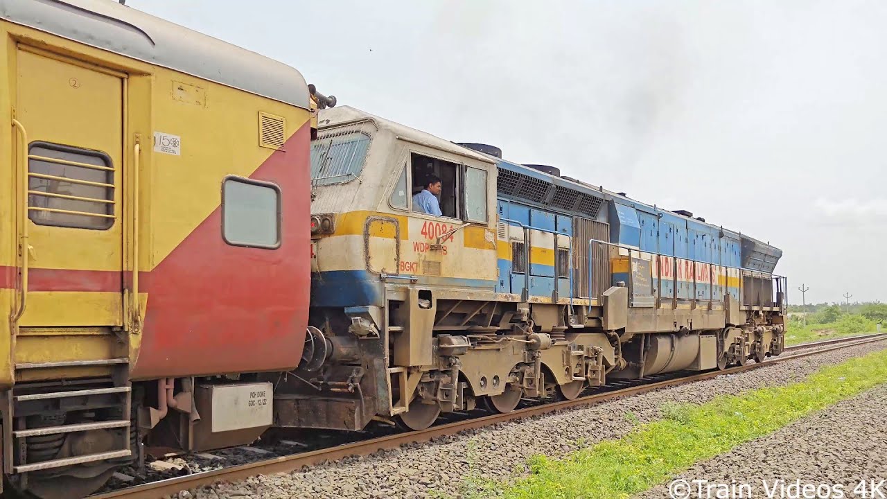 Perfect Train Crossing | WDP4D vs WDP4B Trains | Train Videos Indian Railways