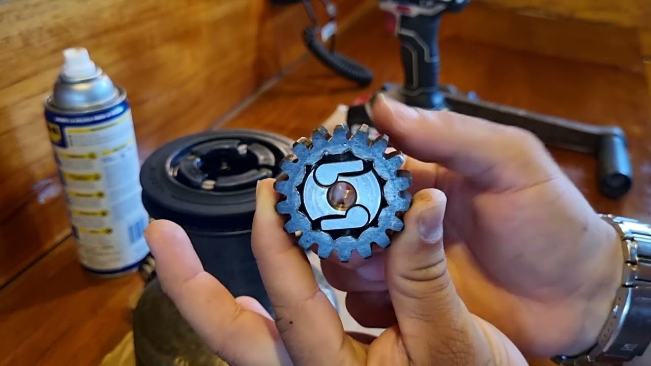 mantenimiento de winche harken 40.2 st  parte 1