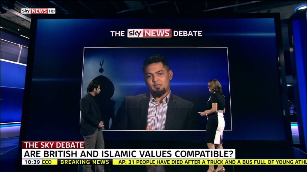 Muhbeen Hussain and Dilly Hussain Discuss If British and Islamic Views Are Compatible?